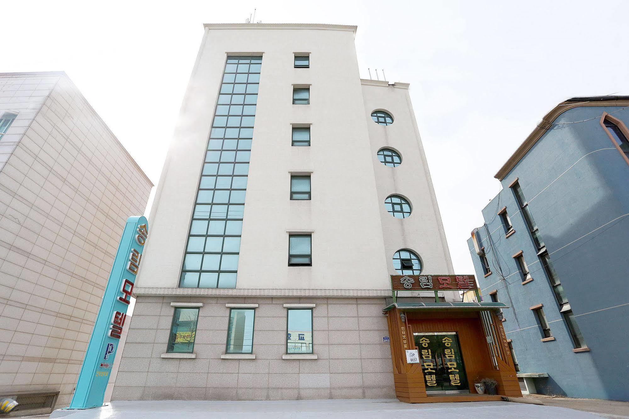 Songrim Motel Сокчхо Экстерьер фото